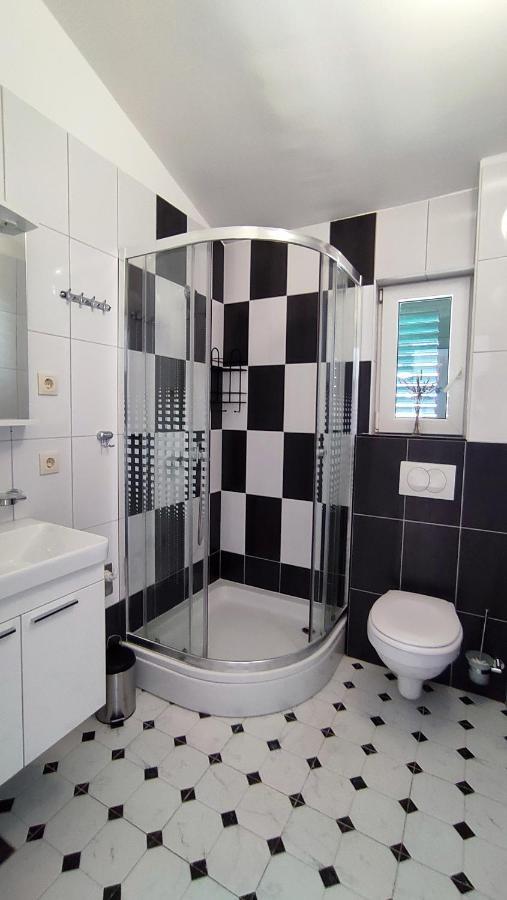Apartmani Bodo Drvenik  Zewnętrze zdjęcie